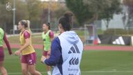 Segundo entrenamiento para las chicas de Montse Tomé   